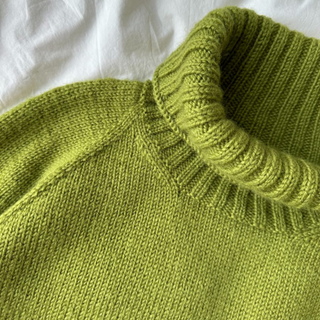 PetiteKnit - Amy Sweater