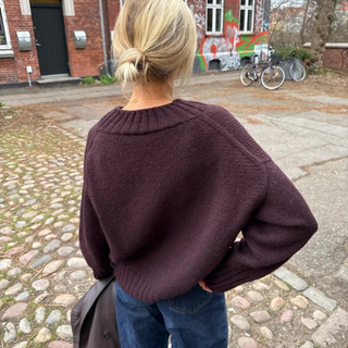 PetiteKnit - Hannah Sweater V-Neck