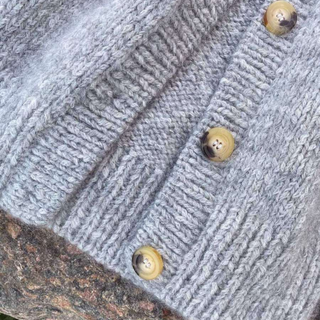PetiteKnit - Novice Cardigan - Chunky Edition