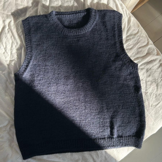 PetiteKnit - Novice Slipover Man
